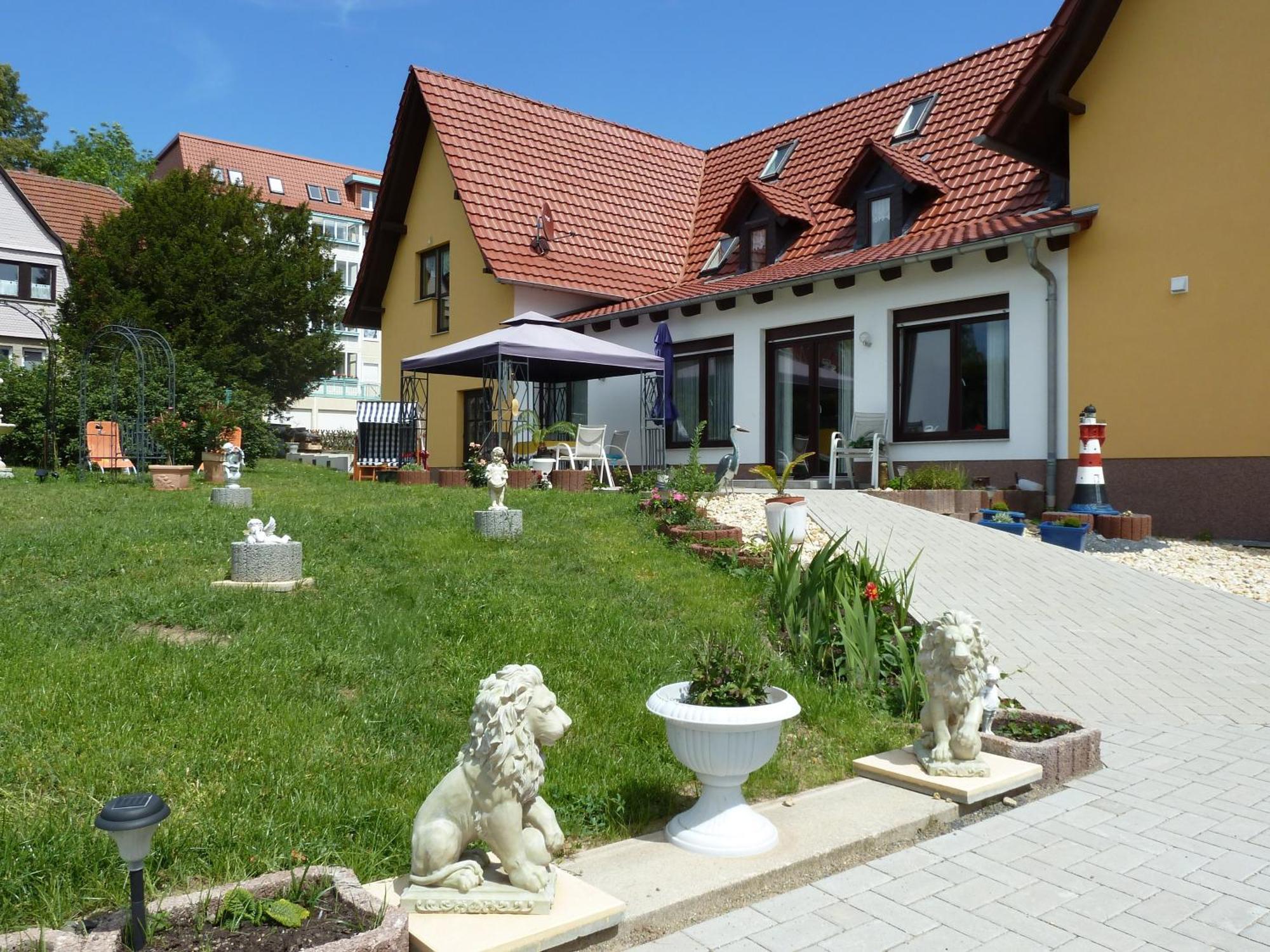 An Der Uferpromenade Hotel Leinefelde-Worbis Exterior photo